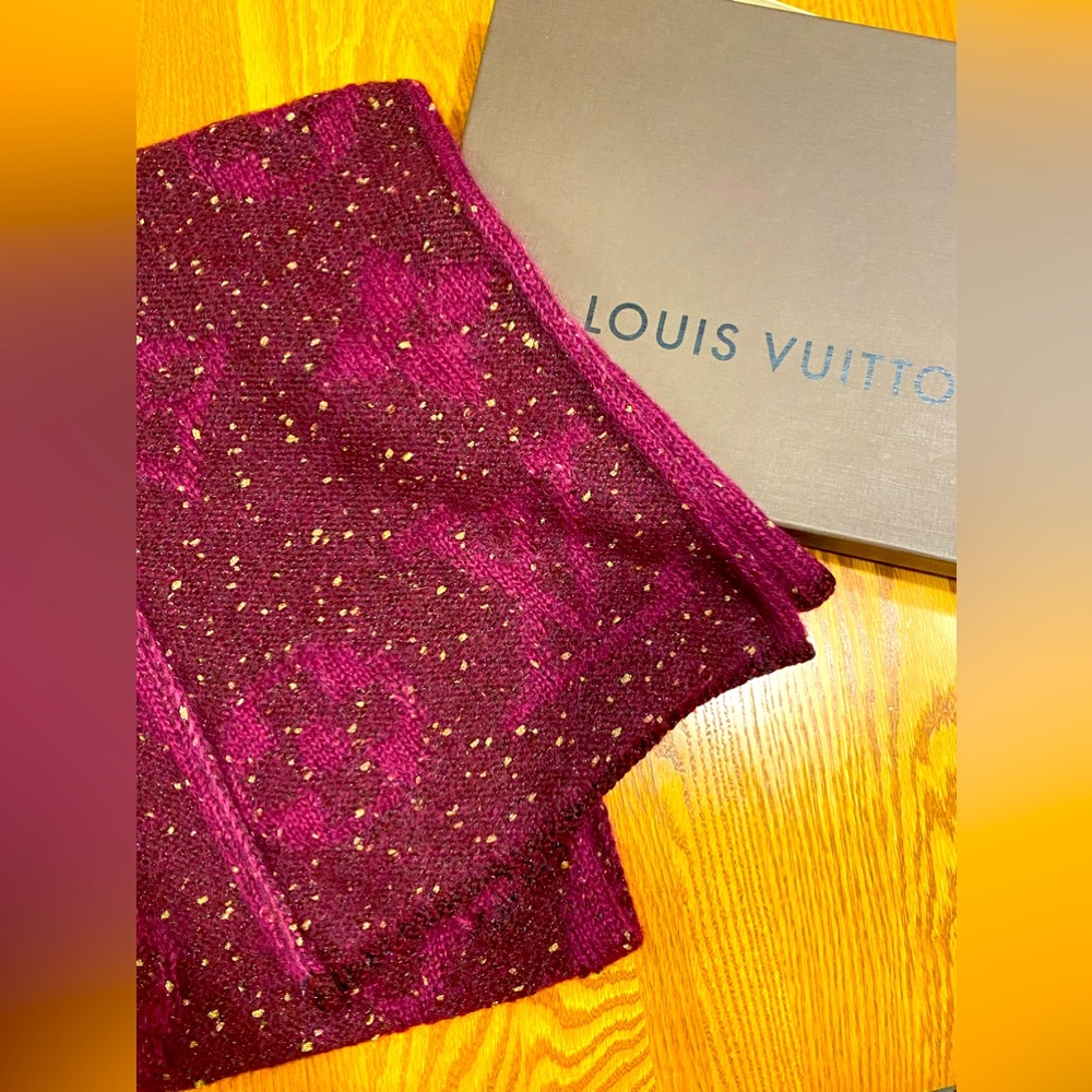 Louis Vuitton Scarf